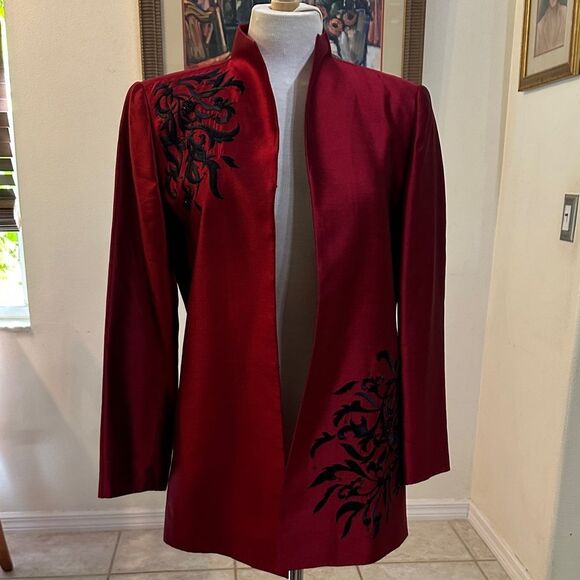 DANA BUCHMAN 100% Silk Red Jacket w/ Black Embroidery Size 4 - Picture 4 of 14
